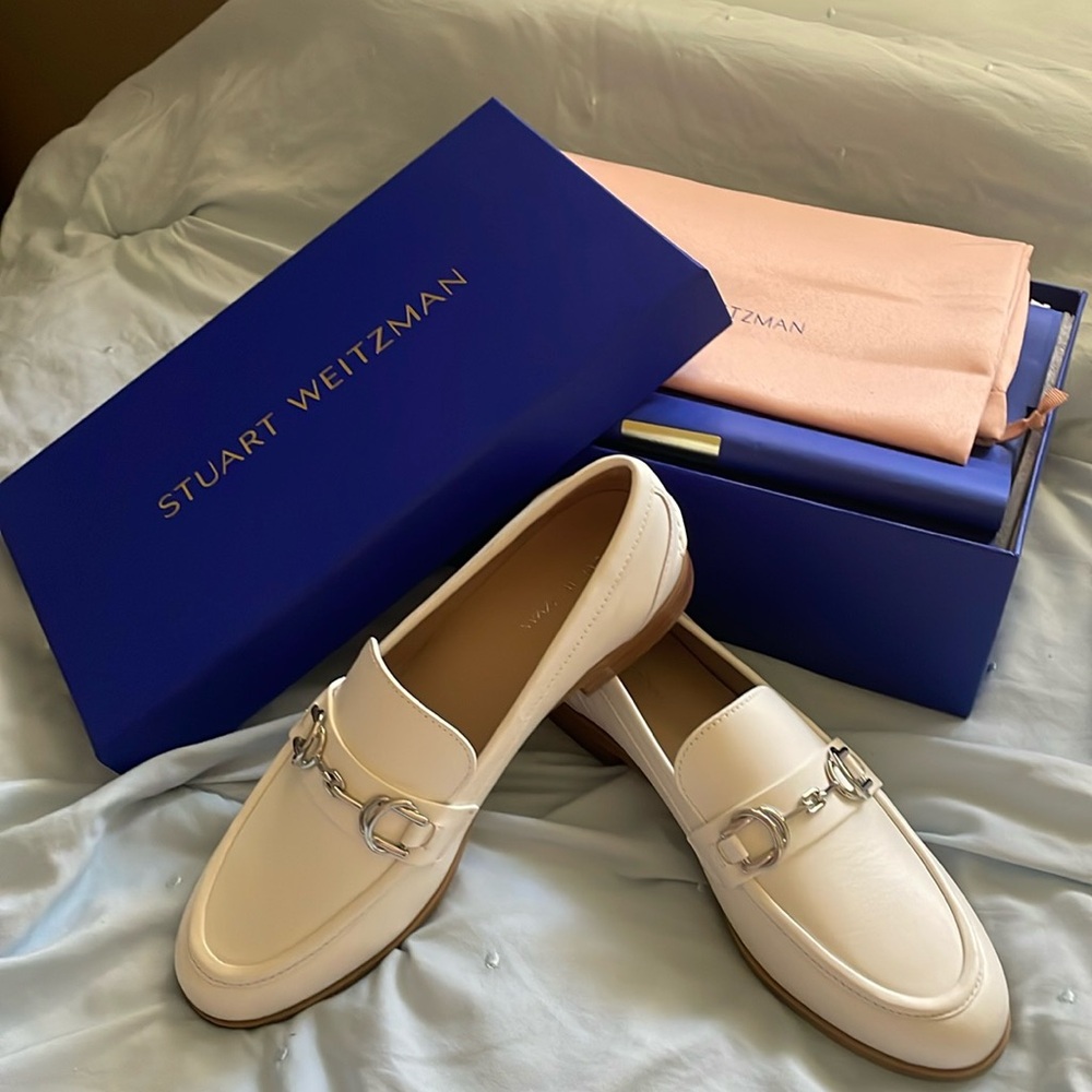 Brand new, never worn size 9 white coloured stuart weitzman loafer.